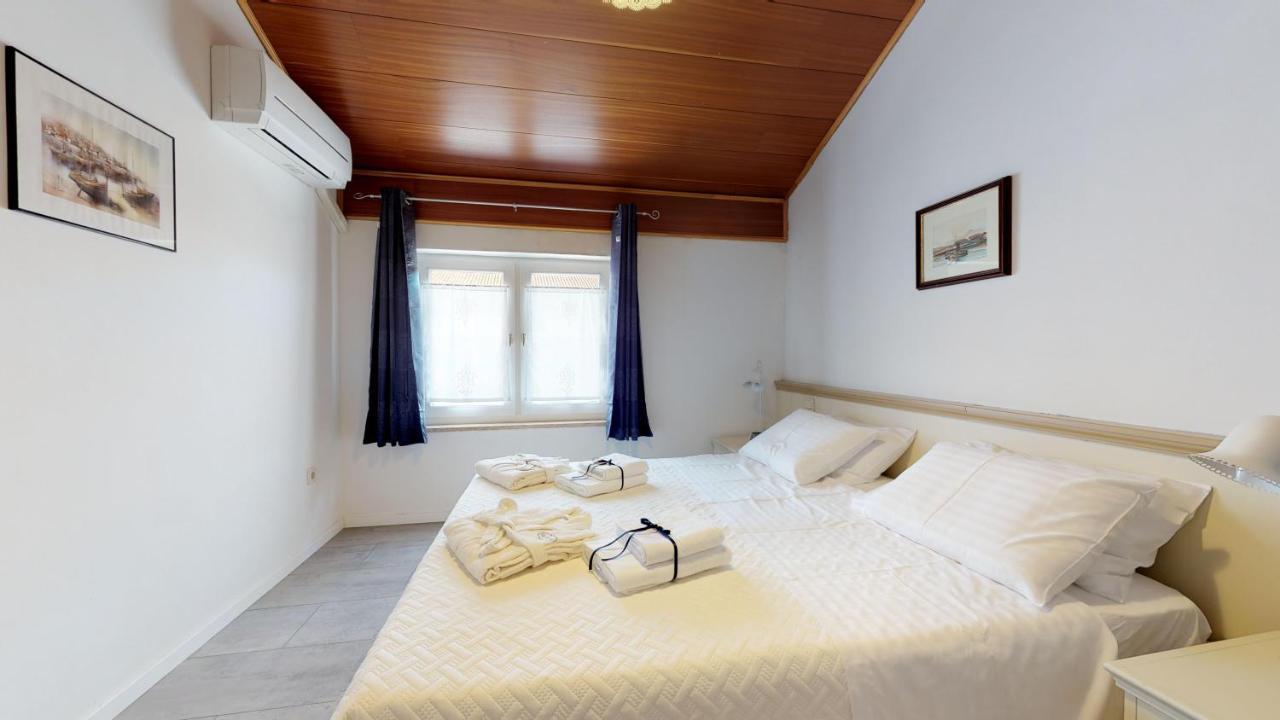 Lora Deluxe Superior 5 Star Apartment, Your Piece Of Heaven By The Sea & Park With Sea & Park View Novigrad Istria Exteriör bild