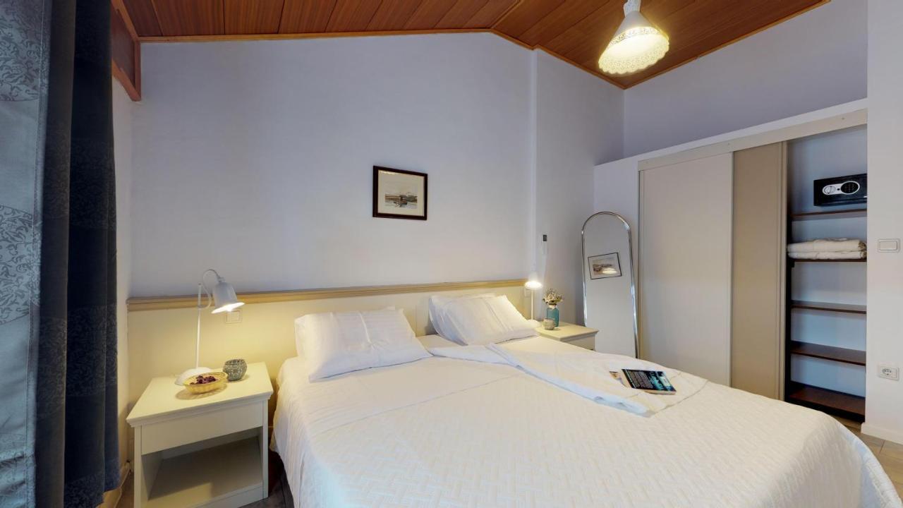 Lora Deluxe Superior 5 Star Apartment, Your Piece Of Heaven By The Sea & Park With Sea & Park View Novigrad Istria Exteriör bild