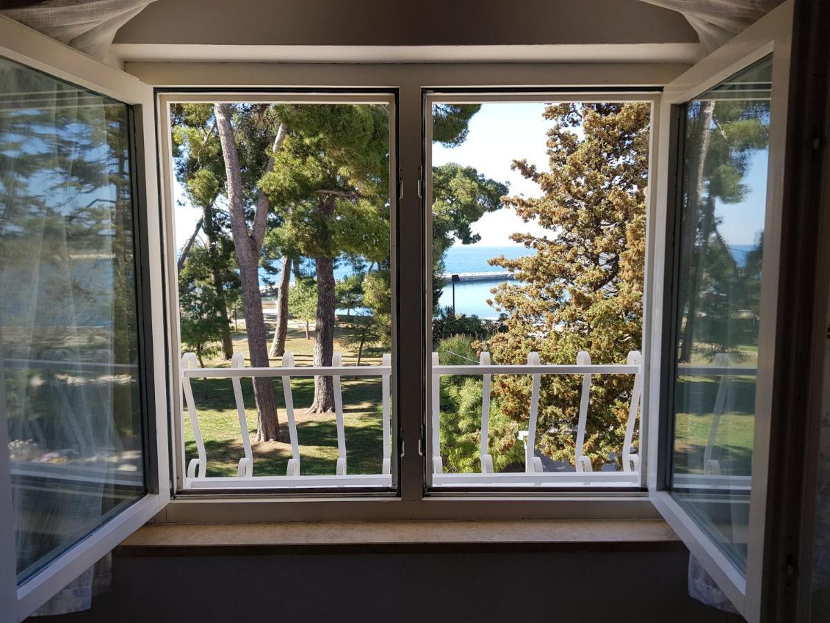 Lora Deluxe Superior 5 Star Apartment, Your Piece Of Heaven By The Sea & Park With Sea & Park View Novigrad Istria Exteriör bild